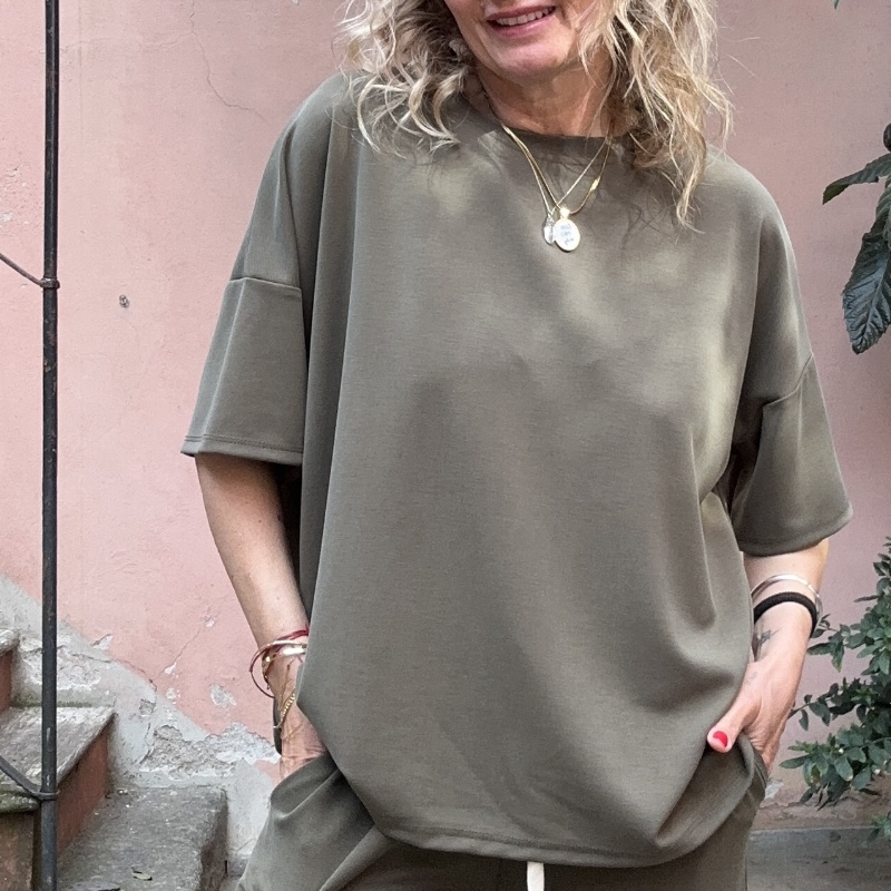 NUMERO155 TSHIRT PENELOPE T 1222 VERDE MILITARE